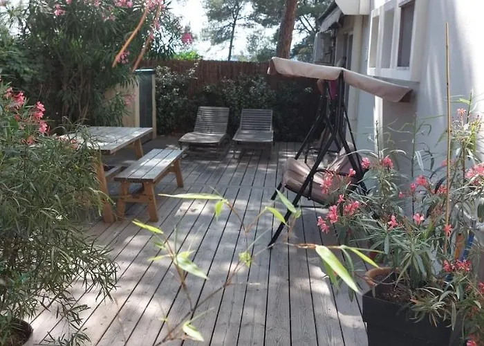 Pesquiers T2 Grande Terrasse הייר